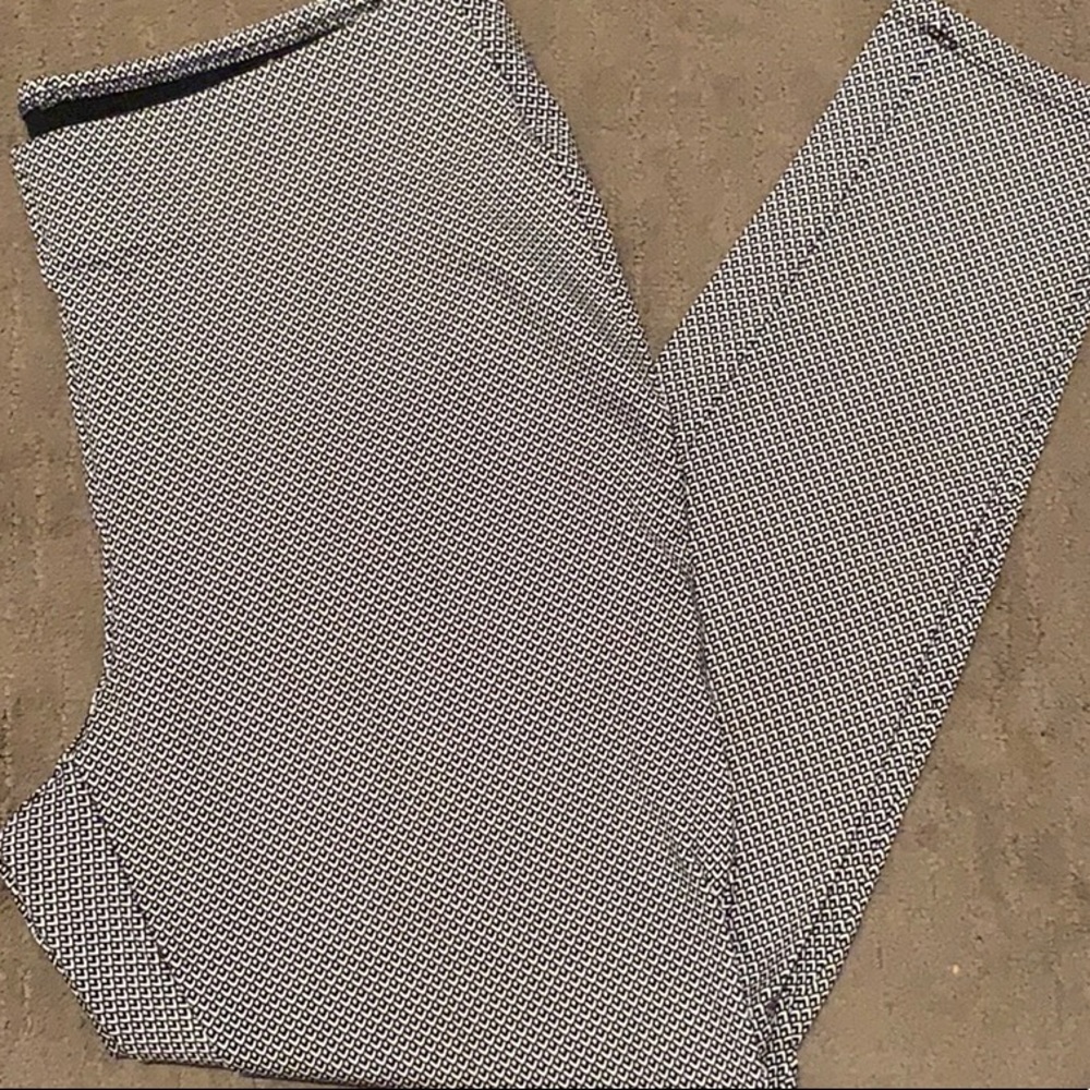 Chico’s ankle Leggings